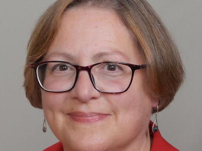 Christine Pintz headshot