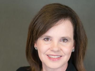 Karen Whitt headshot