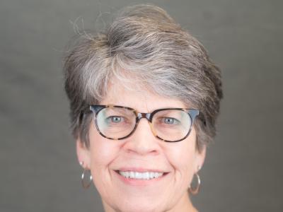 Stephanie K. Wright headshot