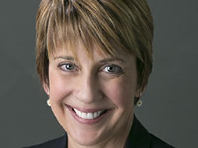 Rhonda Schwindt headshot