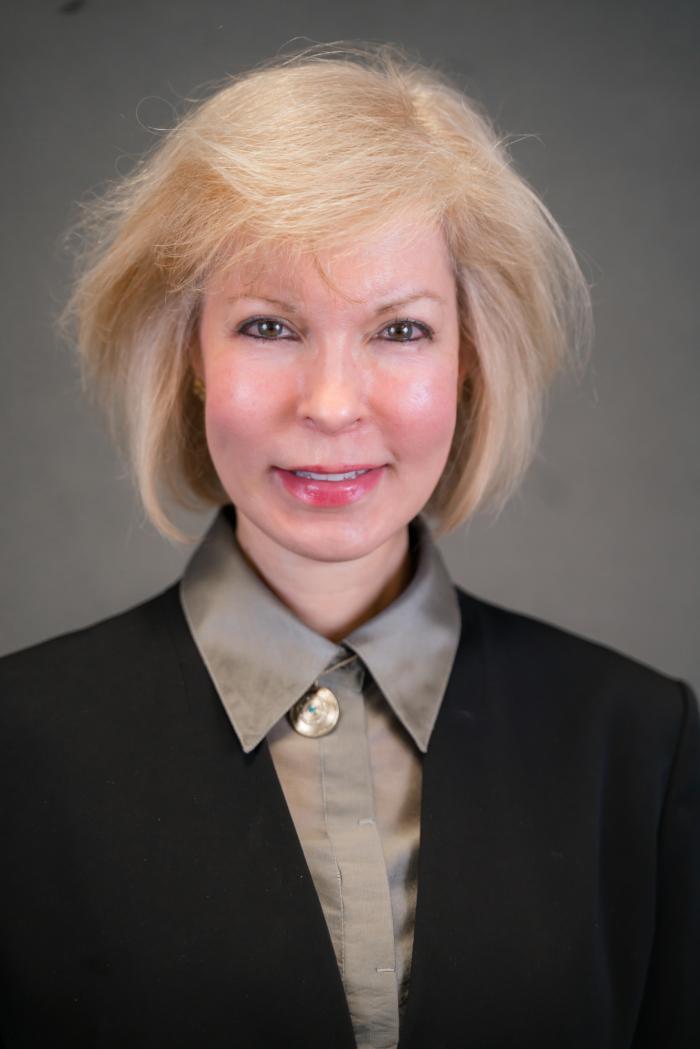 Maritza Dowling headshot