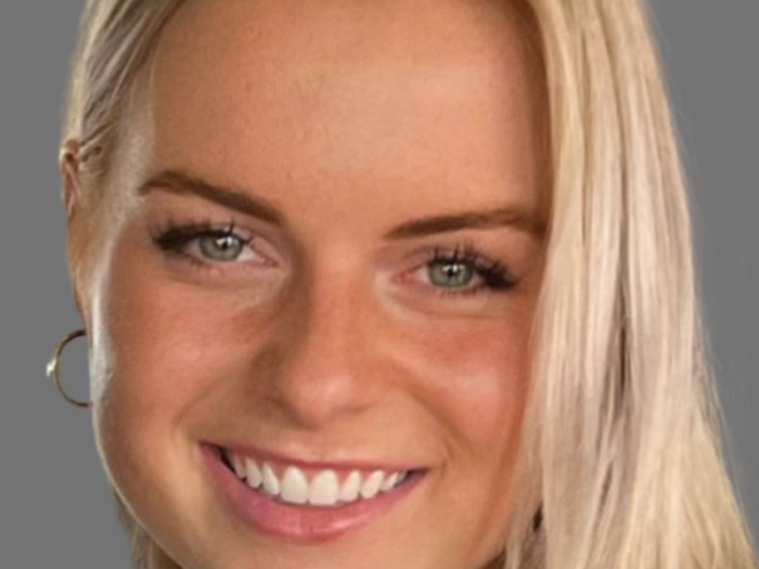 Vera Thomas Headshot