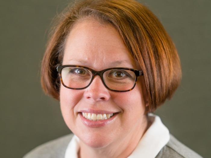 Cyndi Kelley headshot