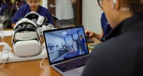 George Washington nursing students use virtual reality to learn real world skills